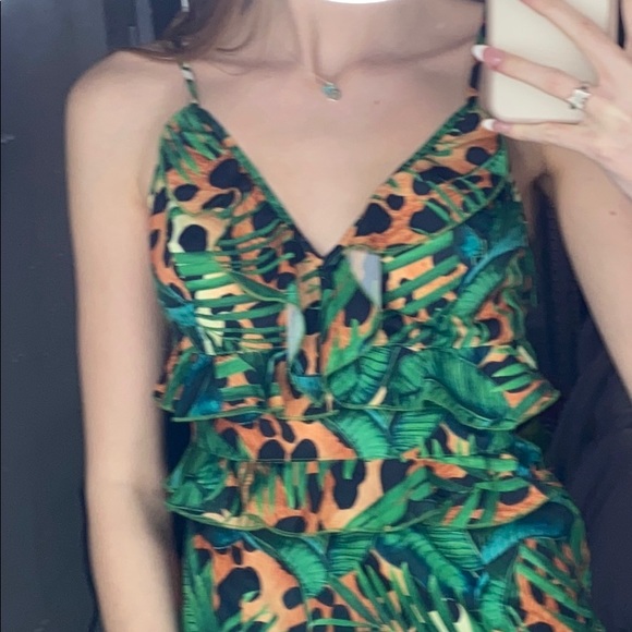 pretty little thing dress - Picture 5 of 5